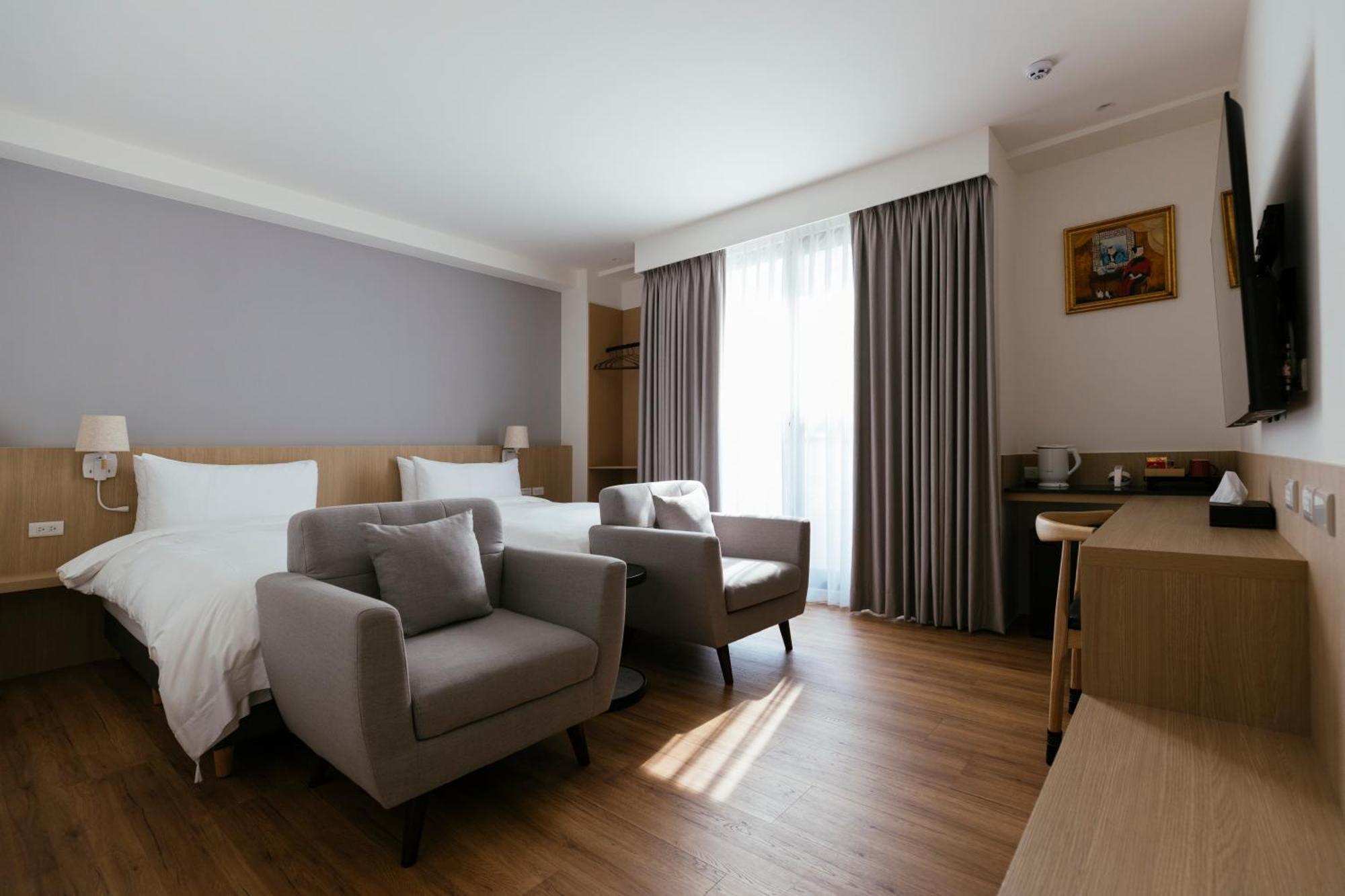 Hotel 鹹菜巷8號 Tainan Zewnętrze zdjęcie