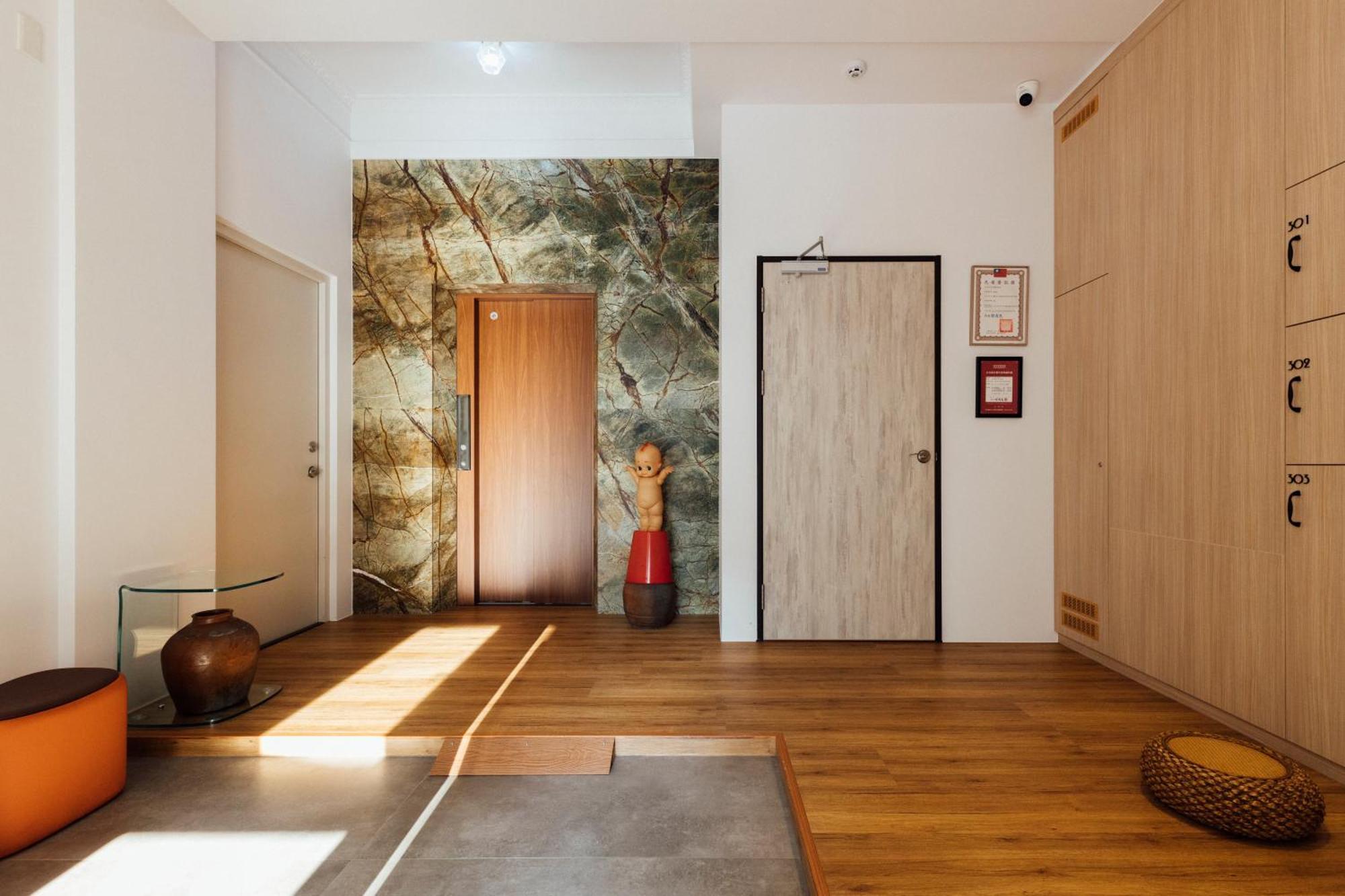 Hotel 鹹菜巷8號 Tainan Zewnętrze zdjęcie
